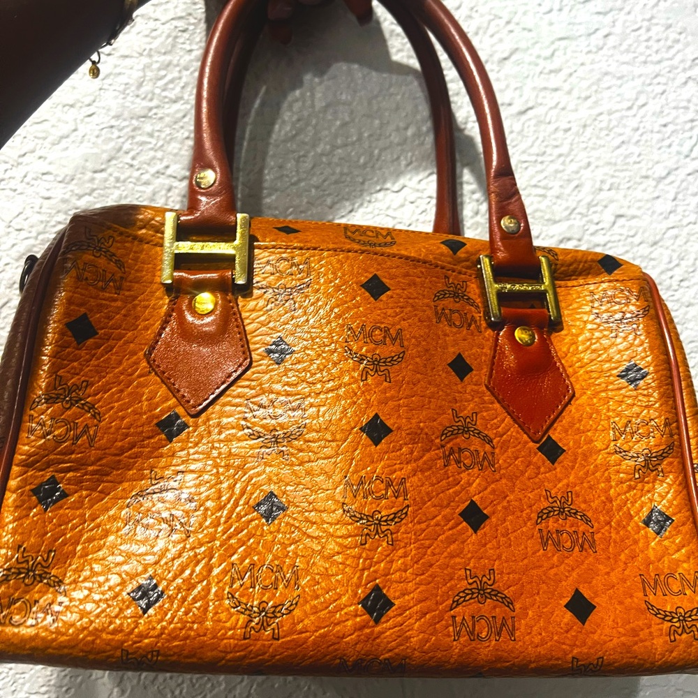 MCM visetos Leather Boston Handbag